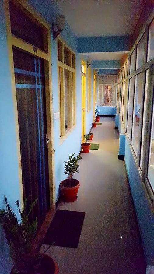 The Shyam Regency Hotel Narkanda Zewnętrze zdjęcie